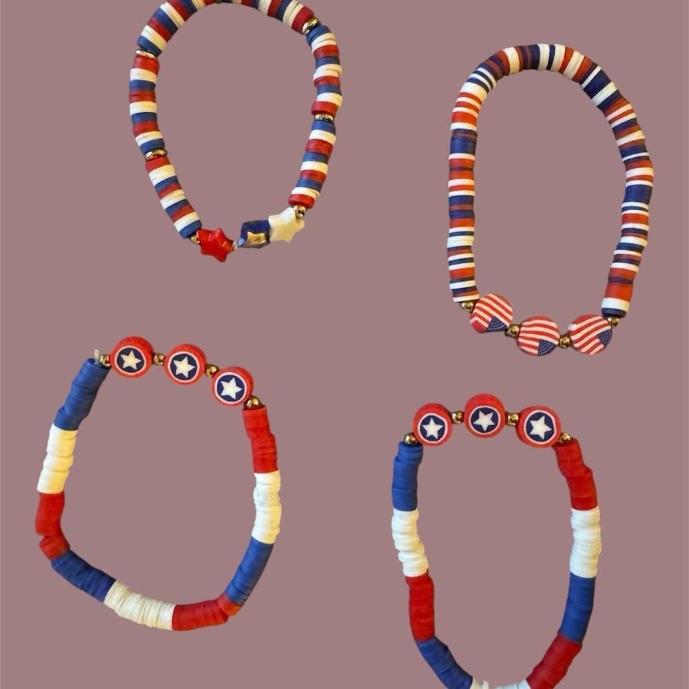 Red, White & Blue Beaded Bracelet Set  (4) 💙 🇺🇸❤️